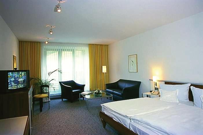 Hotel Hirschen Glottertal Ngoại thất bức ảnh